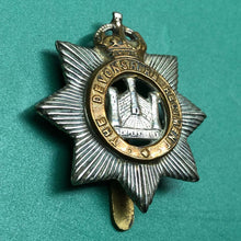 Load image into Gallery viewer, Original WW2 British Army Cap Badge - The Devonshire Regiment - The Militaria Shop