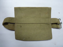 Lade das Bild in den Galerie-Viewer, Original WW2 British Army Soldiers Water Bottle Carrier Harness - Dated 1944 - The Militaria Shop