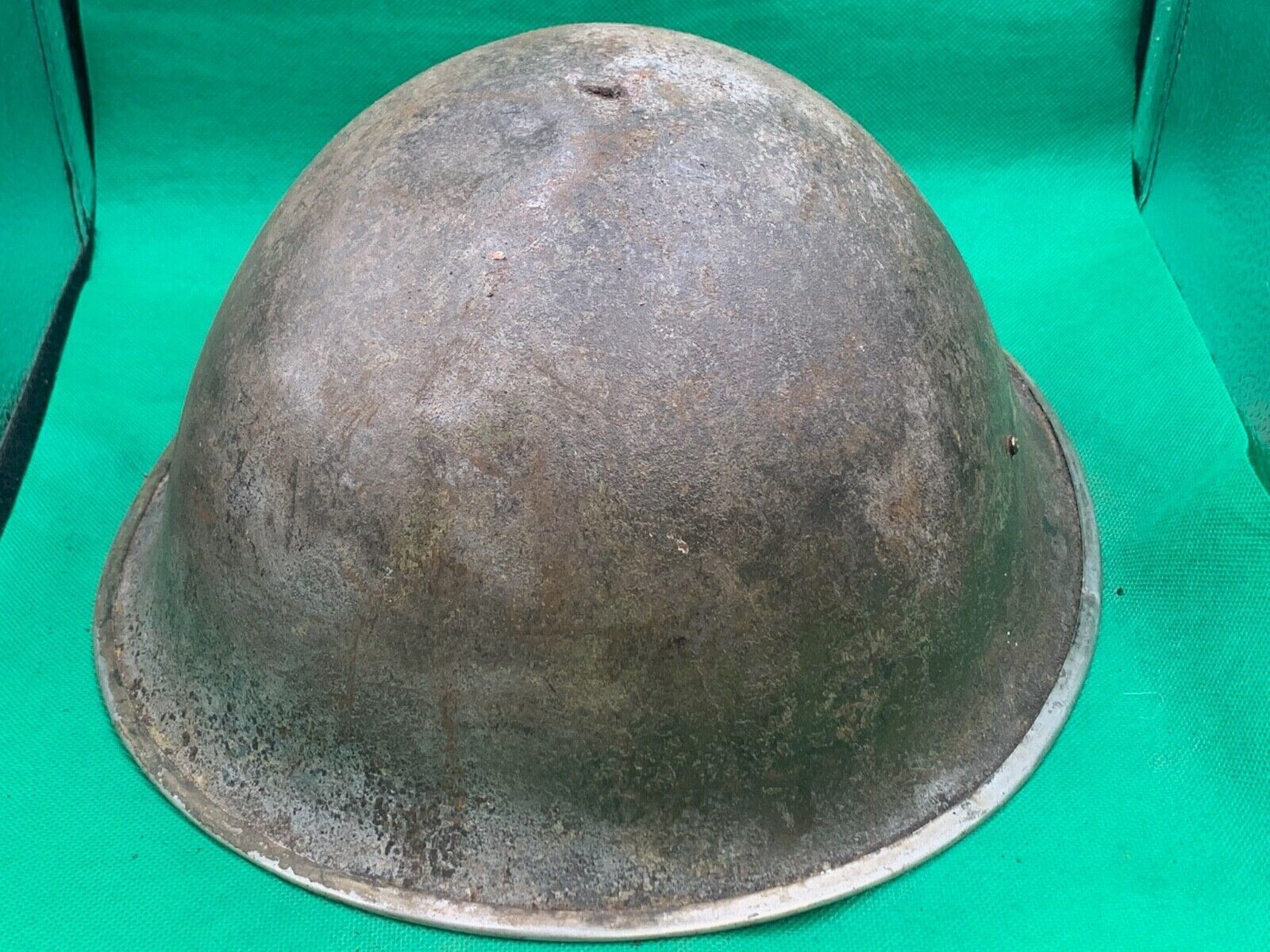 Original WW2 British Army / Canadian Army Mk3 Turtle Combat Helmet - The Militaria Shop