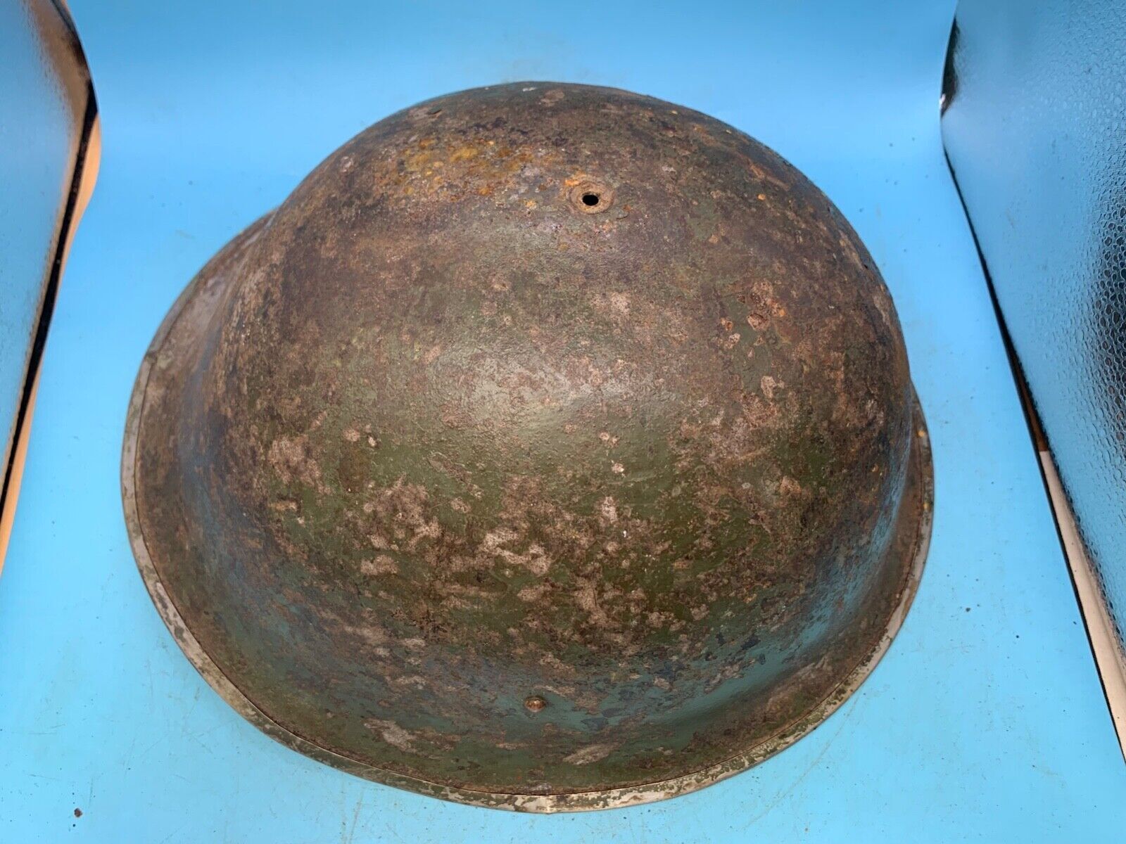 WW2 Mk3 High Rivet Turtle - British / Canadian Army Helmet - Good Original - The Militaria Shop