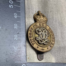 Load image into Gallery viewer, Original WW2 7th Queen's Own Hussars British Army Cap Badge - The Militaria Shop