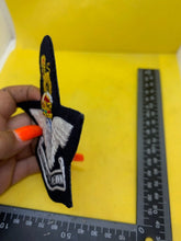 Charger l'image dans la galerie, British Army Parachute Regiment Embroidered Blazer Badge - Kings Crown - The Militaria Shop