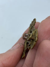 Load image into Gallery viewer, Original WW2 British Army Musicians Kings Crown Brass Cap Badge - The Militaria Shop