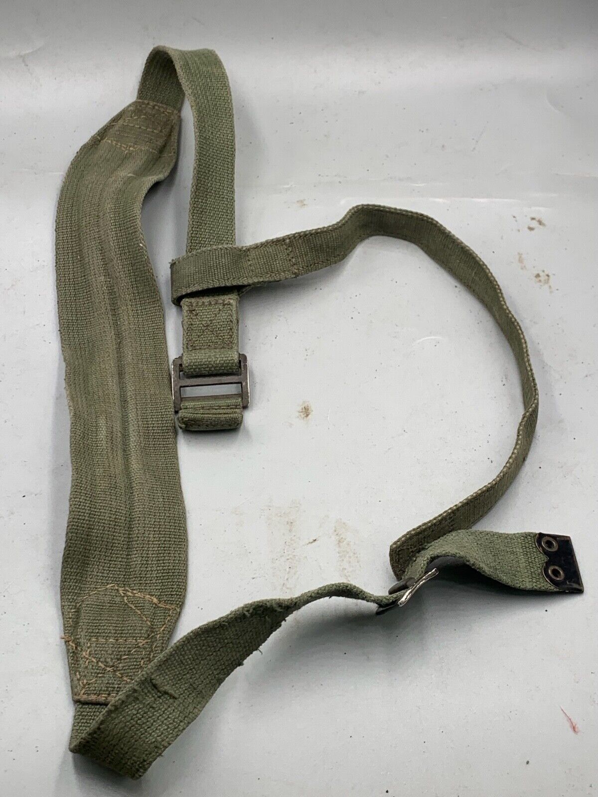 Original WW2 British Army 44 Pattern Shoulder Strap - The Militaria Shop