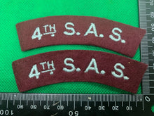 Load image into Gallery viewer, British Army 4th SAS Special Air Service Shoulder Title Pair - The Militaria Shop