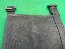 Charger l'image dans la galerie, Original British RAF Royal Air Force Water Bottle Carrier Harness WW2 37 Pattern - The Militaria Shop