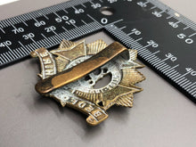 Load image into Gallery viewer, Original WW2 British Army Bedfordshire Regiment Cap Badge - The Militaria Shop