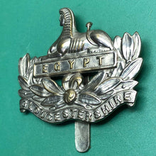 Load image into Gallery viewer, Original WW1/WW2 British Army Cap Badge - The Gloucestershire Regiment - The Militaria Shop