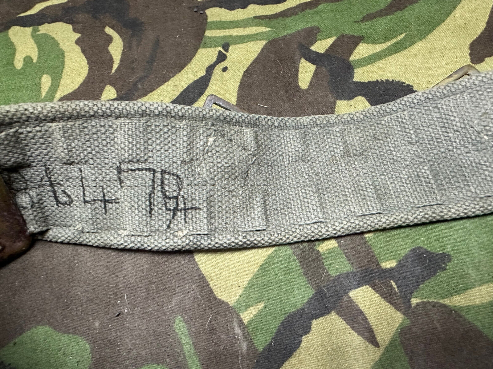 Original British Royal Air Force RAF Blue WW2 37 Pattern Belt - 38" Waist M - The Militaria Shop