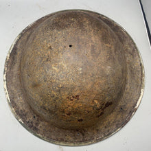 Charger l'image dans la galerie, Original WW2 South African Army Mk2 Brodie Helmet - British Style Combat Helmet - The Militaria Shop
