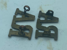 Load image into Gallery viewer, Original WW1 British Army Pair of Royal Artillery Shoulder Titles - RA - The Militaria Shop