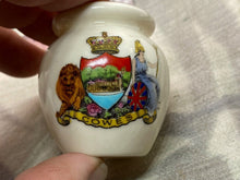 Lade das Bild in den Galerie-Viewer, Original Vintage Crested China Ware Vase - COWES - Isle of Wight - The Militaria Shop