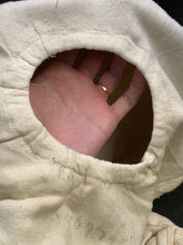 Charger l'image dans la galerie, Original WW2 British Royal Navy Gunners Flash Hood - The Militaria Shop