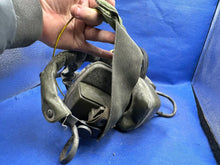 Charger l'image dans la galerie, Original British Army AFV / Air Crew Breifing Headset - FV2106853 - The Militaria Shop