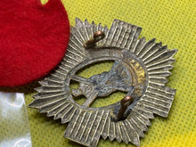 Charger l'image dans la galerie, British Army The Royal Scotts Cap Badge with backing - The Militaria Shop