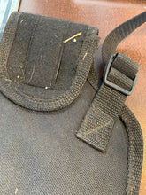 Charger l'image dans la galerie, Black Fabric Pistol Holster - B66 - The Militaria Shop