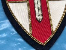 Lade das Bild in den Galerie-Viewer, British Army Bullion Embroidered Blazer Badge - 1st Army - The Militaria Shop