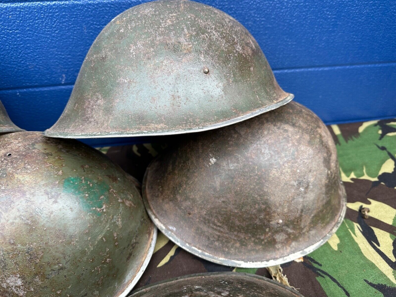 Original WW2 Canadian / British Army Mk3 Turtle Helmet - High Rivet - The Militaria Shop