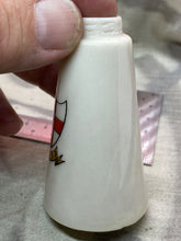 Charger l'image dans la galerie, Original Vintage Crested China Ware Jug - COWES - Isle of Wight - The Militaria Shop