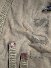 Charger l'image dans la galerie, Original WW2 US Army M1928 Haversack Pack Tail - 1942 Dated - The Militaria Shop