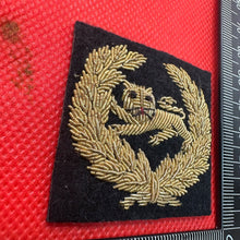Load image into Gallery viewer, British Army Kings Own Border Regiment Cap / Beret / Blazer Badge - UK Made - The Militaria Shop