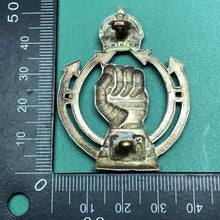 Load image into Gallery viewer, Original WW2 Royal Armoured Corps - Kings Crown British Army Cap Badge - The Militaria Shop