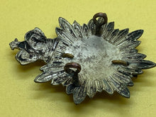 Charger l'image dans la galerie, Original British Army - Victorian Crown Volunteer Musicians Badge - The Militaria Shop