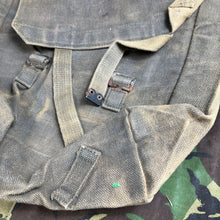 Charger l'image dans la galerie, British Army / RAF 37 Pattern Large Pack - WW2 Pattern -Used Condition Original - The Militaria Shop