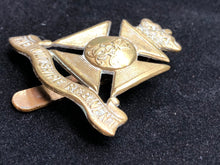 Load image into Gallery viewer, Original WW2 British Army The Wiltshire Regiment Cap Badge - The Militaria Shop