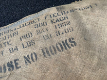 Charger l'image dans la galerie, Original US Army M-1951 Field Jacket Smock Hood - WW2 44 Pattern - New Old Stock - The Militaria Shop