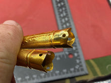Charger l'image dans la galerie, Original Army Officers Dress Uniform Aguilette Tips - Gilt Washed & Unused P - The Militaria Shop