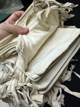 Charger l'image dans la galerie, Original WW2 British Army Mess Tin Cover / Dry Food Bag - New Old Stock - The Militaria Shop