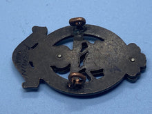 Load image into Gallery viewer, Original British Army Princess of Wales's Yorkshire Regiment Bronze Cap Bad - The Militaria Shop