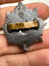 Charger l'image dans la galerie, Original WW2 British Army Royal Army Service Corps Bakelite Economy Cap Badge - The Militaria Shop
