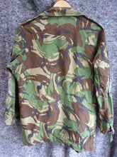 Charger l'image dans la galerie, British Army Jungle DMP Jacket - 40" Chest - The Militaria Shop