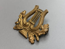 Load image into Gallery viewer, Genuine British Army WW2 Musicians Cap Badge - The Militaria Shop
