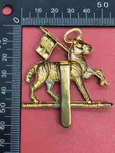 Load image into Gallery viewer, Genuine British Army Queen's Royal Regiment (West Surrey) Cap Badge - The Militaria Shop