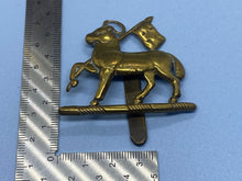 Load image into Gallery viewer, Original WW1 / WW2 British Army Queen's Royal West Surrey Regiment Cap Badg - The Militaria Shop