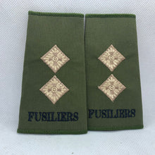 Lade das Bild in den Galerie-Viewer, Fusiliers OD Green Rank Slides / Epaulette Pair Genuine British Army - NEW - The Militaria Shop