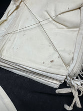 Charger l'image dans la galerie, Original WW2 British Army Mess Tin Cover / Dry Food Bag - New Old Stock - The Militaria Shop