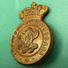 Load image into Gallery viewer, Original Victorian British Army Cap Badge - 7th Queen's Own Hussars - The Militaria Shop