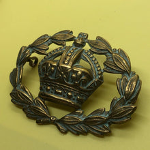 Load image into Gallery viewer, Original WW2 British Army Cap Badge - Warrant Officer - The Militaria Shop