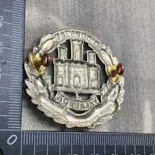Load image into Gallery viewer, Original WW2 British Army Northamptonshire Regiment Cap Badge - The Militaria Shop