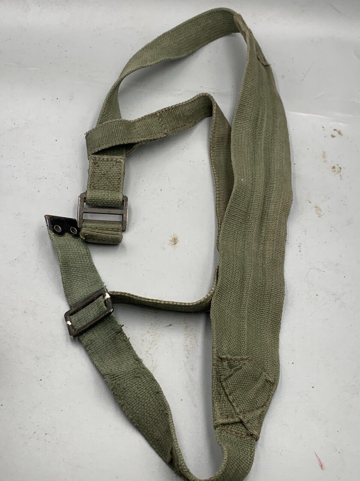 Original WW2 British Army 44 Pattern Shoulder Strap - The Militaria Shop