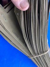 Charger l'image dans la galerie, WW2 - 1941 Dated British Army Detachable Shirt Collar - Size 17 - One Original. - The Militaria Shop