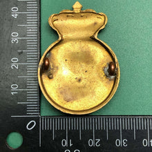 Load image into Gallery viewer, Original Victorian British Army Cap Badge - 7th Queen's Own Hussars - The Militaria Shop