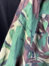 Load image into Gallery viewer, Original British Army 1968 68 Pattern DPM Combat Jacket Smock - 40" Chest - The Militaria Shop