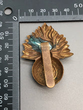 Load image into Gallery viewer, Original British Army WW2 British Army Royal Fusiliers Cap Badge - The Militaria Shop