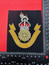 Lade das Bild in den Galerie-Viewer, British Army Bullion Embroidered Blazer Badge - The Loyal Regiment - Kings Crown - The Militaria Shop