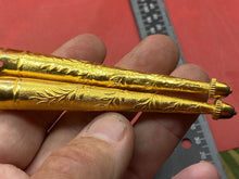 Charger l'image dans la galerie, Original Army Officers Dress Uniform Aguilette Tips - Gilt Washed & Unused P - The Militaria Shop